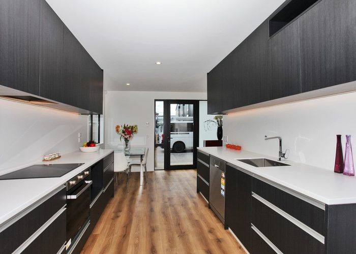  at 1/61  Osborne Street, Phillipstown, Christchurch City, Canterbury