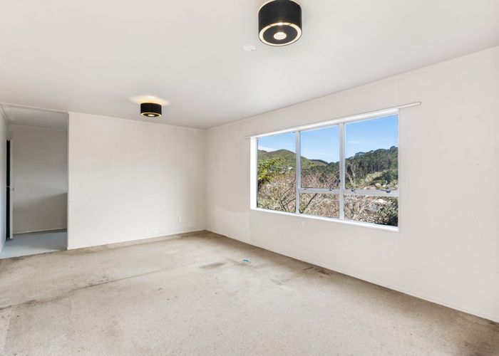  at 69 Victory Avenue, Karori, Wellington, Wellington