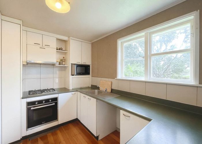  at 8 Ngarimu Road, Panmure, Auckland City, Auckland