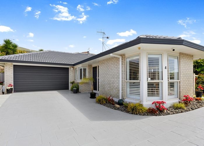  at 4 Palm Court, Mount Maunganui, Mount Maunganui