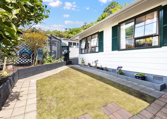  at 52 Hathaway Avenue, Karori, Wellington, Wellington