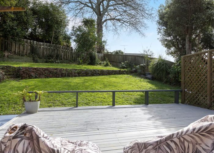  at 2/12 Surville Place, Mairangi Bay, Auckland
