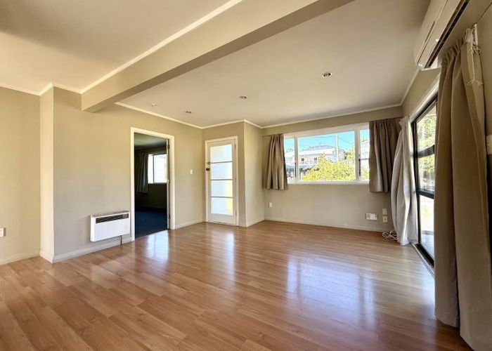  at 23 Lauderdale Road, Birkdale, North Shore City, Auckland