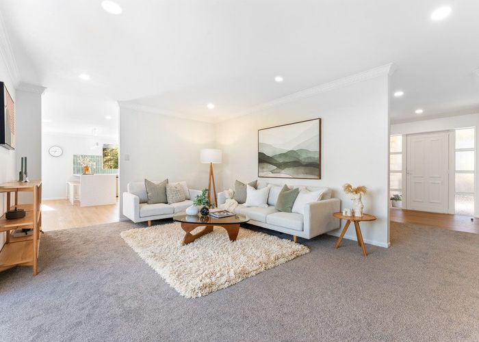  at 29 Leafield Crescent, Henderson, Waitakere City, Auckland