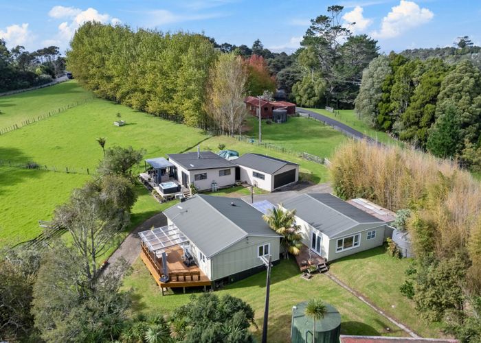  at 14 Welsh Hills Road, Swanson, Auckland