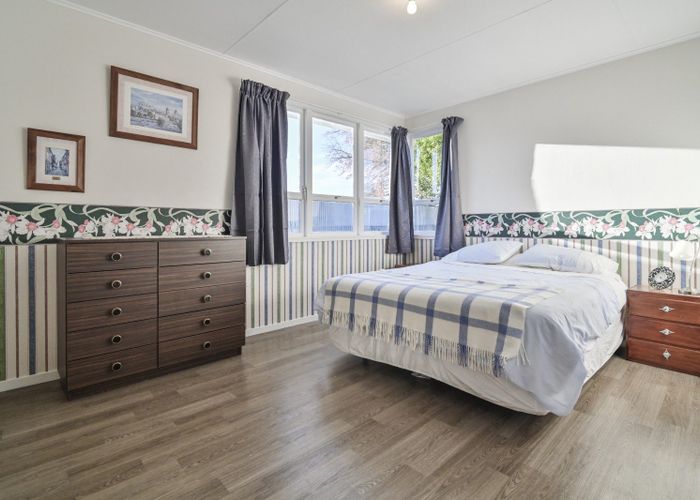  at 215 Sunnybank Crescent, Camberley, Hastings, Hawke's Bay
