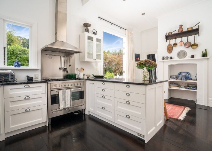  at 165 Karori Road, Karori, Wellington, Wellington