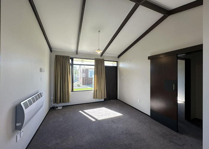  at 10D Kirkcaldy Street, South Dunedin, Dunedin, Otago