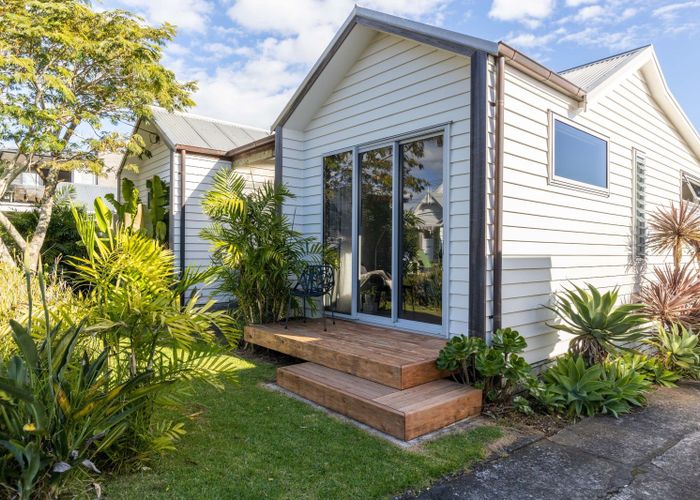  at 8 Autere Street, Strandon, New Plymouth
