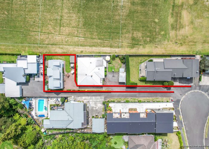 at 23 Kelvin Place, Hamilton East, Hamilton