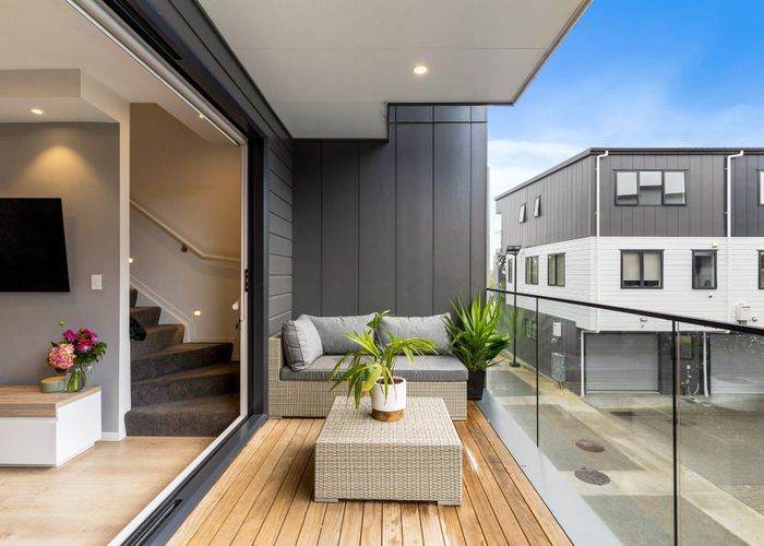  at 9 Mohi Place, Saint Johns, Auckland City, Auckland