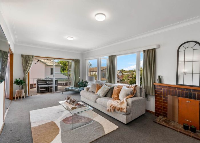  at 97 Sylvan Avenue, Northcote, North Shore City, Auckland
