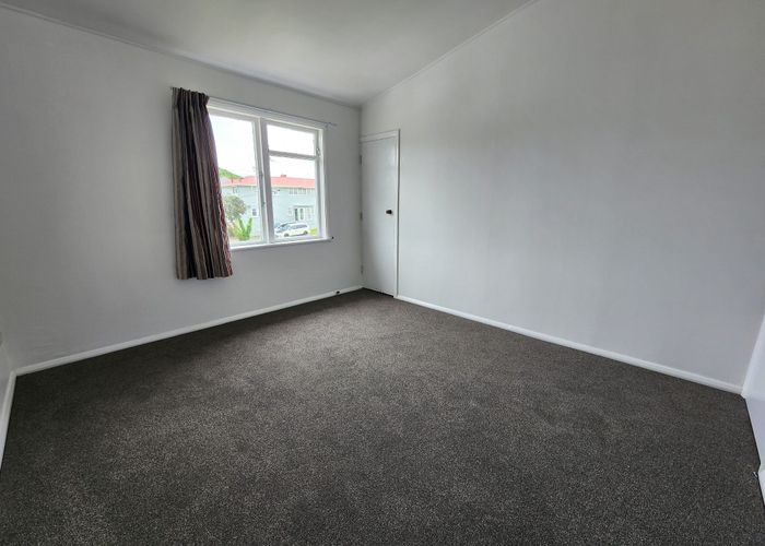  at 34D Cornwall Crescent, Cannons Creek, Porirua, Wellington