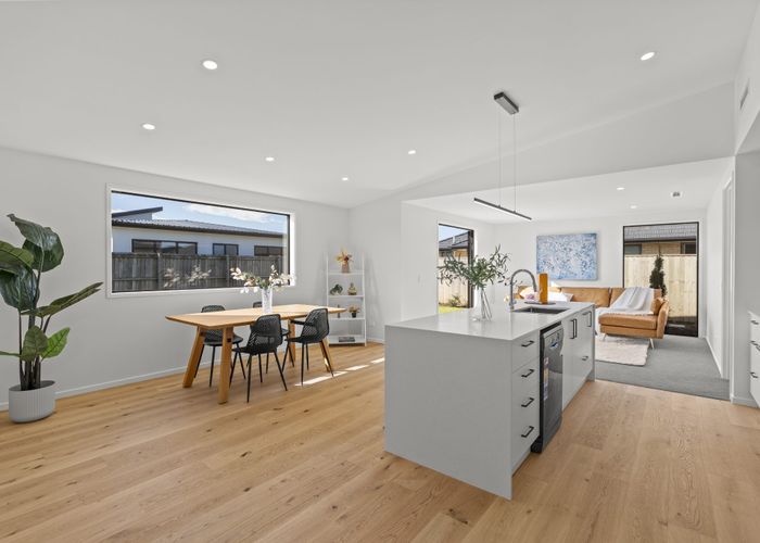  at 10 Harry Manship Crescent, Halswell, Christchurch City, Canterbury