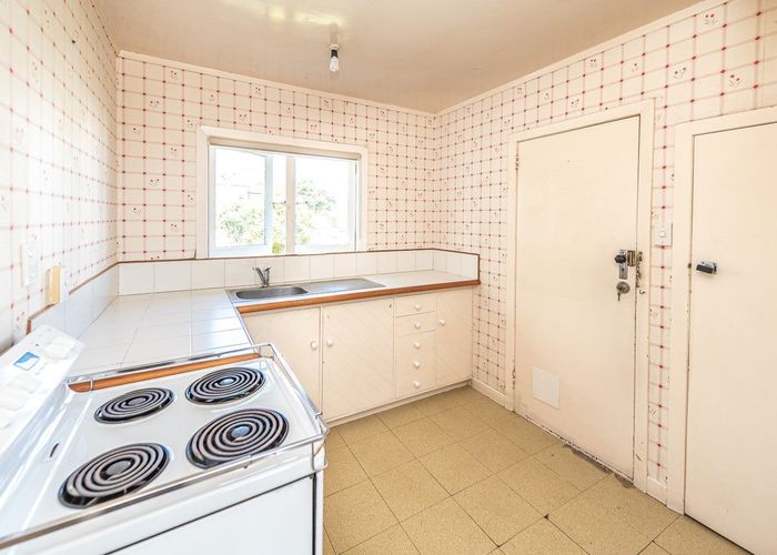  at 3 Tower Crescent, Durie Hill, Whanganui