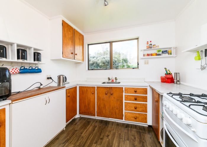  at 33 Escort Grove, Awapuni, Palmerston North