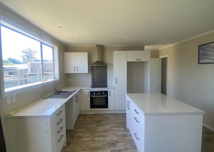  at 123 Beaumonts Way Extension, Manurewa, Manukau City, Auckland