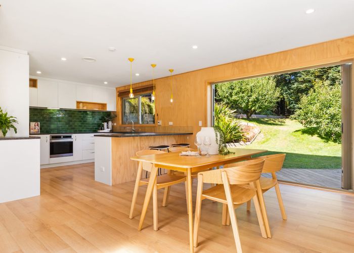  at 865 Cashmere Road, Halswell, Christchurch