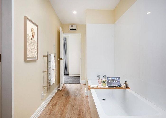  at 16G Hobson Street, Thorndon, Wellington