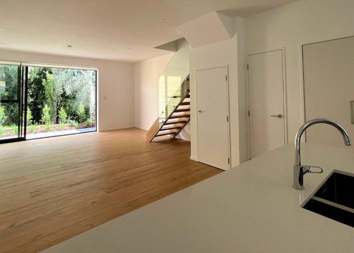  at 4/78 Orakei Road, Remuera, Auckland