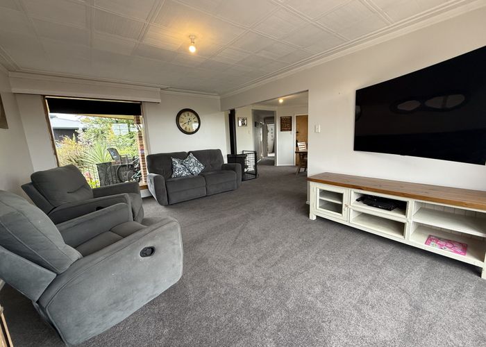  at 51 Frances Street, Balclutha