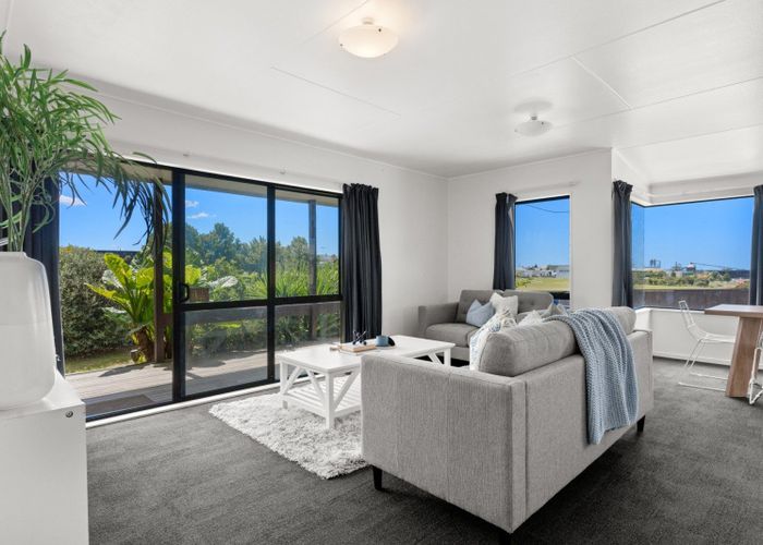  at 2 Gray Avenue, Te Puke