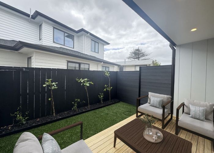  at 9/22 Cleland Crescent , Blockhouse Bay, Auckland City, Auckland