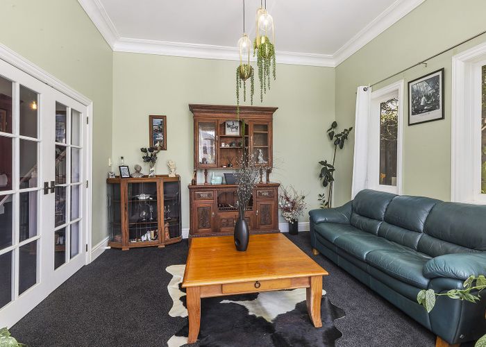  at 13 Park Street, Thorndon, Wellington