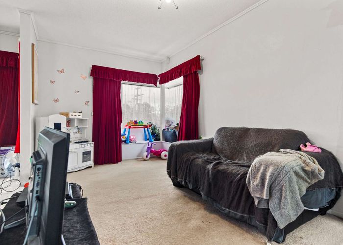  at 4 Rhode Street, Frankton, Hamilton
