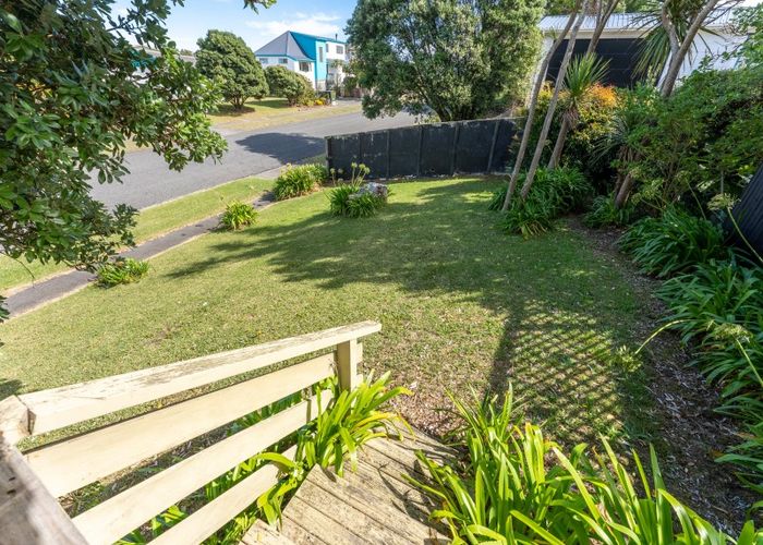  at 5 Oratia Street, Waikanae Beach, Waikanae