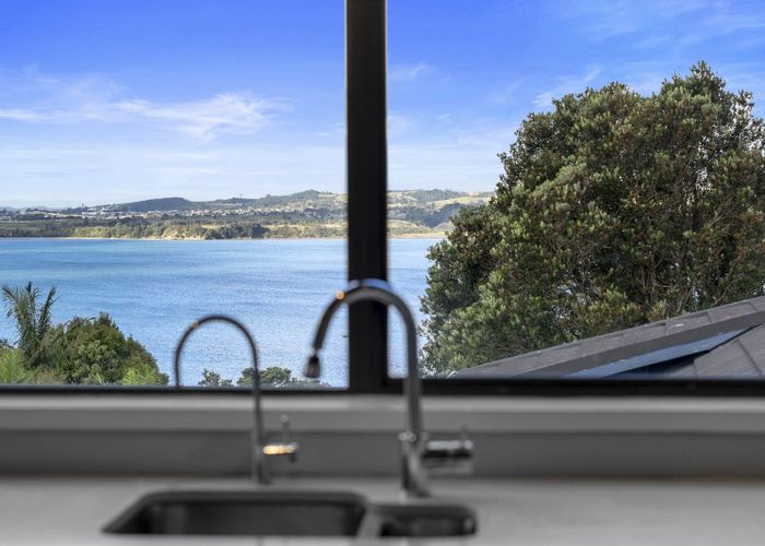  at 188 Sandspit Road, Shelly Park, Manukau City, Auckland