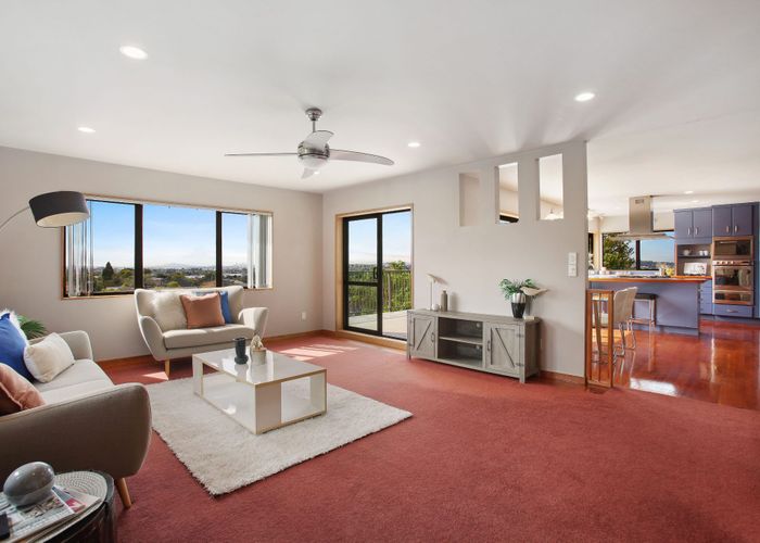  at 37 Tirohunga Drive, Henderson, Waitakere City, Auckland