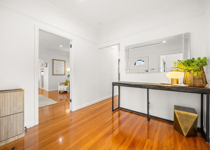  at 431 Mount Albert Road, Mount Roskill, Auckland City, Auckland