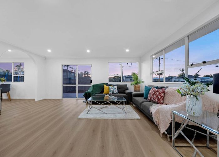  at 20 Forest Hill Road, Henderson, Waitakere City, Auckland