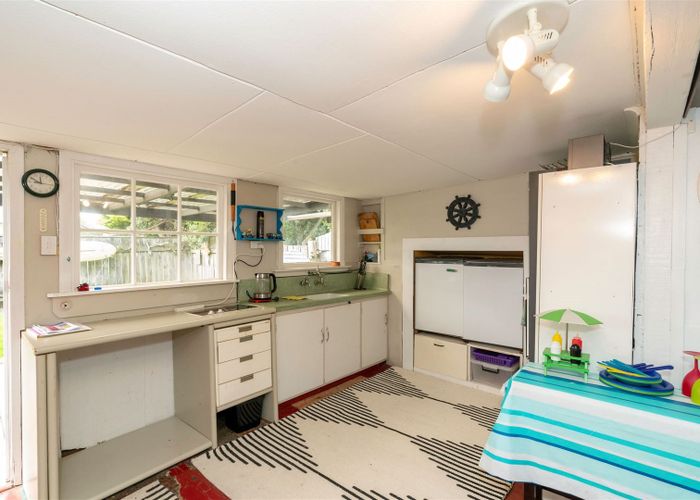  at 71 Rua Avenue, Waitarere Beach, Levin