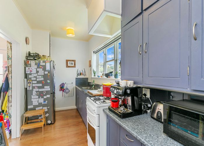  at 25 Karamu Street, Ngaio, Wellington