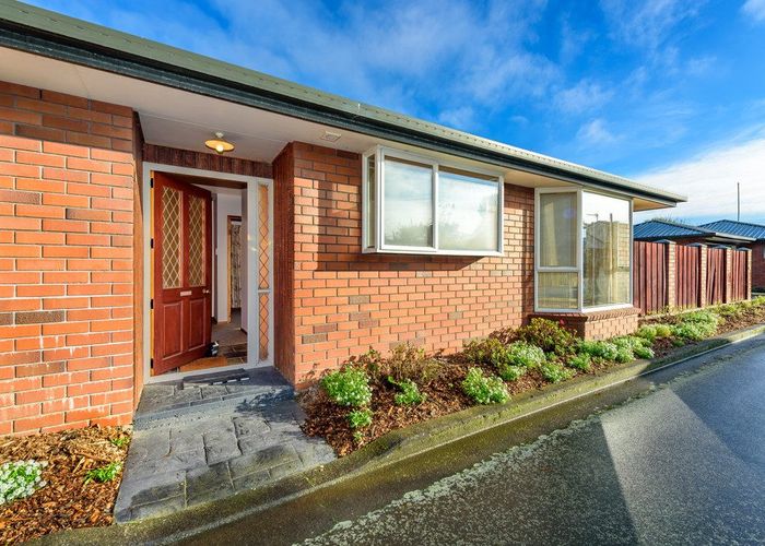  at 2/20 Riverview Street, Beckenham, Christchurch City, Canterbury