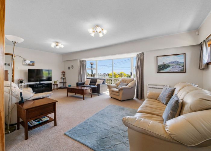  at 11 Hulke Crescent, Bell Block, New Plymouth