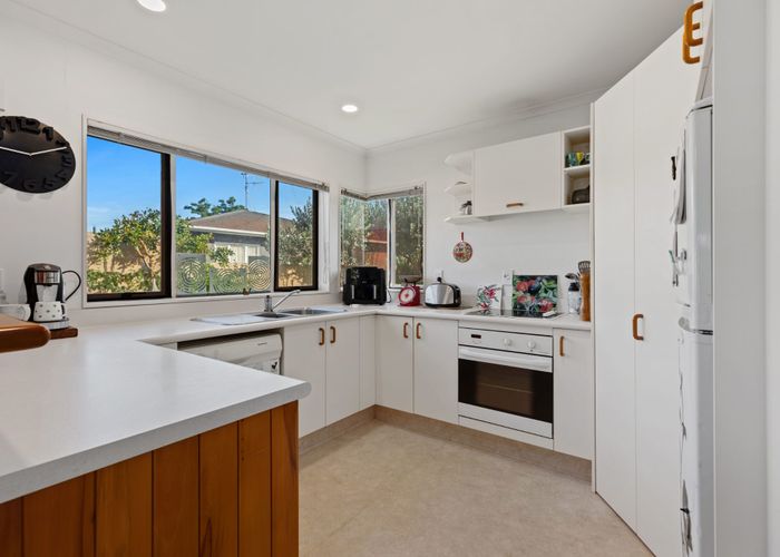  at 56B Pemberton Crescent, Greerton, Tauranga