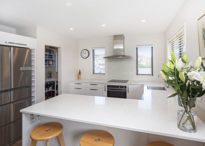  at 91 Carnaveron Drive, Lincoln, Lincoln
