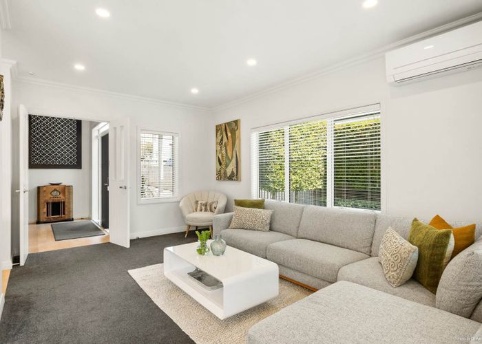  at 27A St Michaels Avenue, Point Chevalier, Auckland City, Auckland