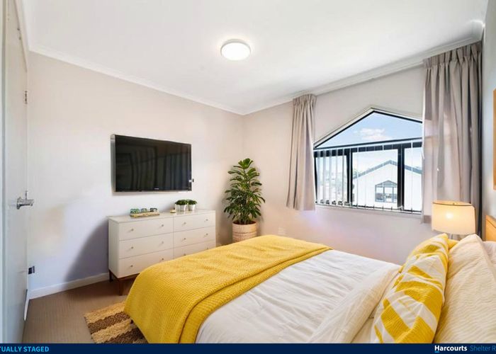  at 12/172 Mcleod Road, Te Atatu South, Waitakere City, Auckland