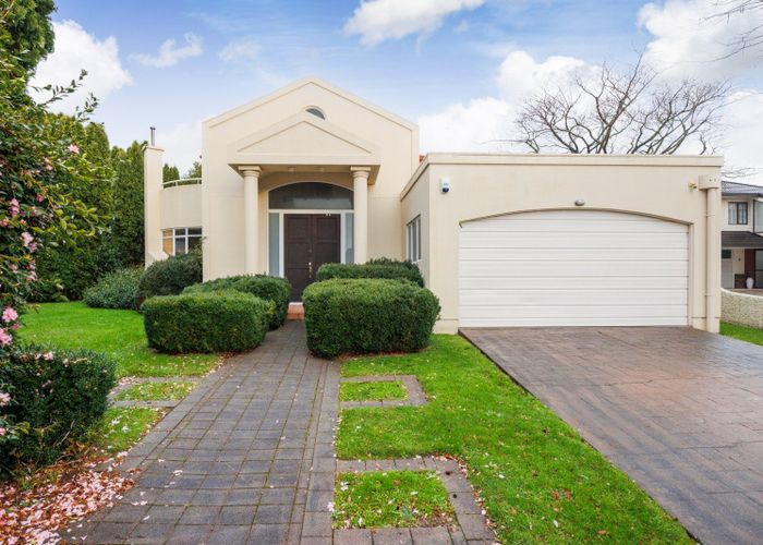  at 5 Balcairn Place, Terrace End, Palmerston North, Manawatu / Whanganui