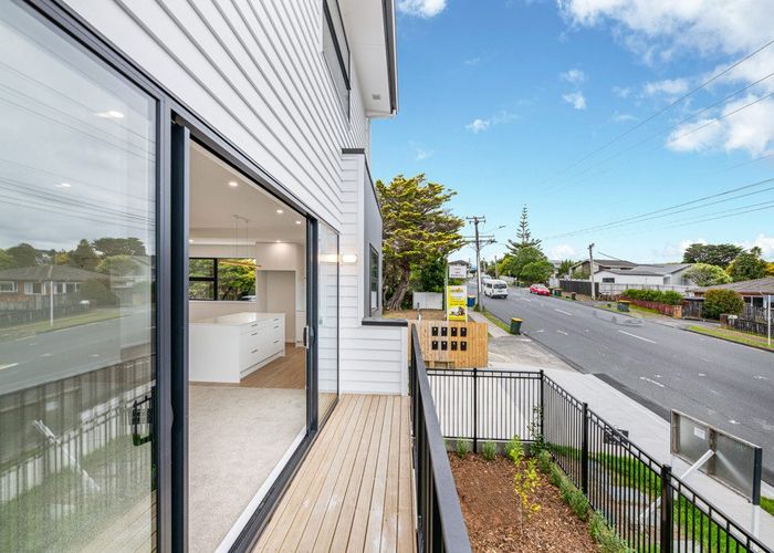  at 1/71 West Coast Road, Glen Eden, Waitakere City, Auckland