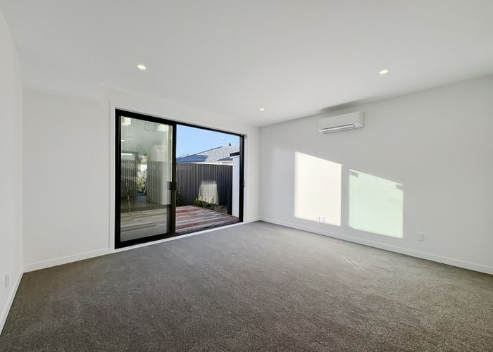  at 4/323 Riverside Drive, Waterloo, Lower Hutt