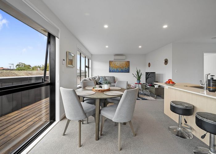  at 11/48 Wallace Road, Papatoetoe, Manukau City, Auckland