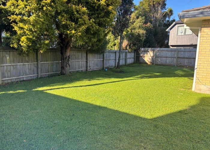  at 1/101 Lynwood Road, New Lynn, Waitakere City, Auckland