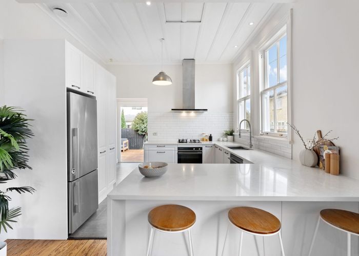  at 18 Karaka Street, Takapuna, North Shore City, Auckland