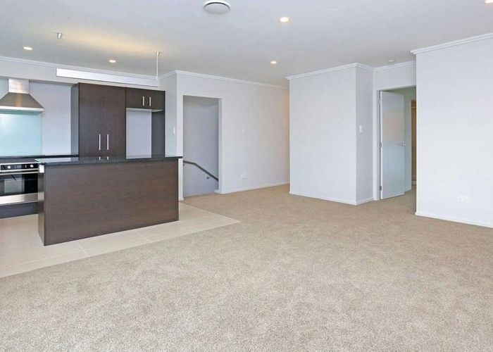  at 24/182 Flat Bush School Road, Flat Bush, Manukau City, Auckland