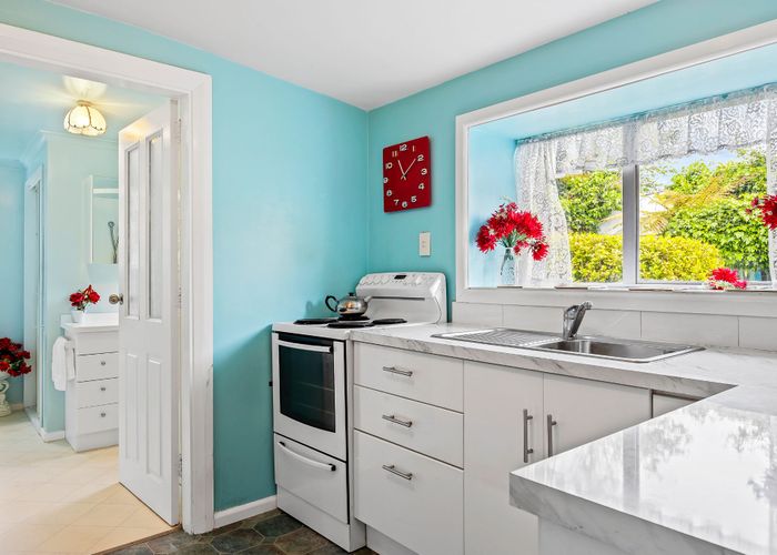  at 152 Shaw Avenue, New Brighton, Christchurch City, Canterbury